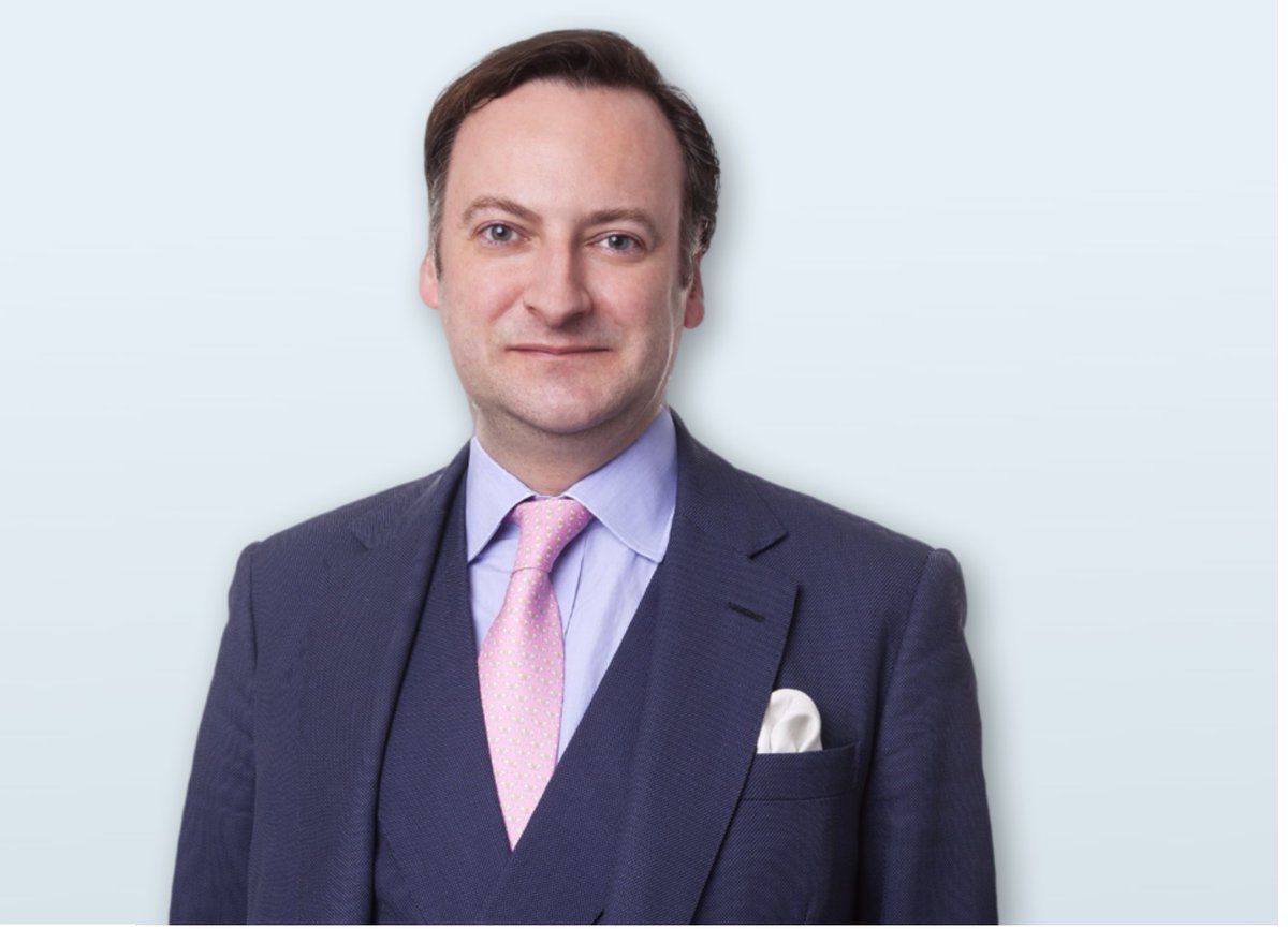 We are delighted to announce that Edward Devereux QC has been included in the @spearsmagazine Family Law Index 2021 as a ‘top recommended family law barrister’ #SpearsIndex harcourtchambers.co.uk/edward-devereu…