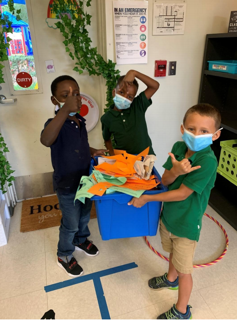 OCPSGreen's tweet image. Rock on! In @KillarneyE_OCPS  waste reduction efforts are student-led and are always done in style. 
#refusereducereuserecycle #studentleaders
