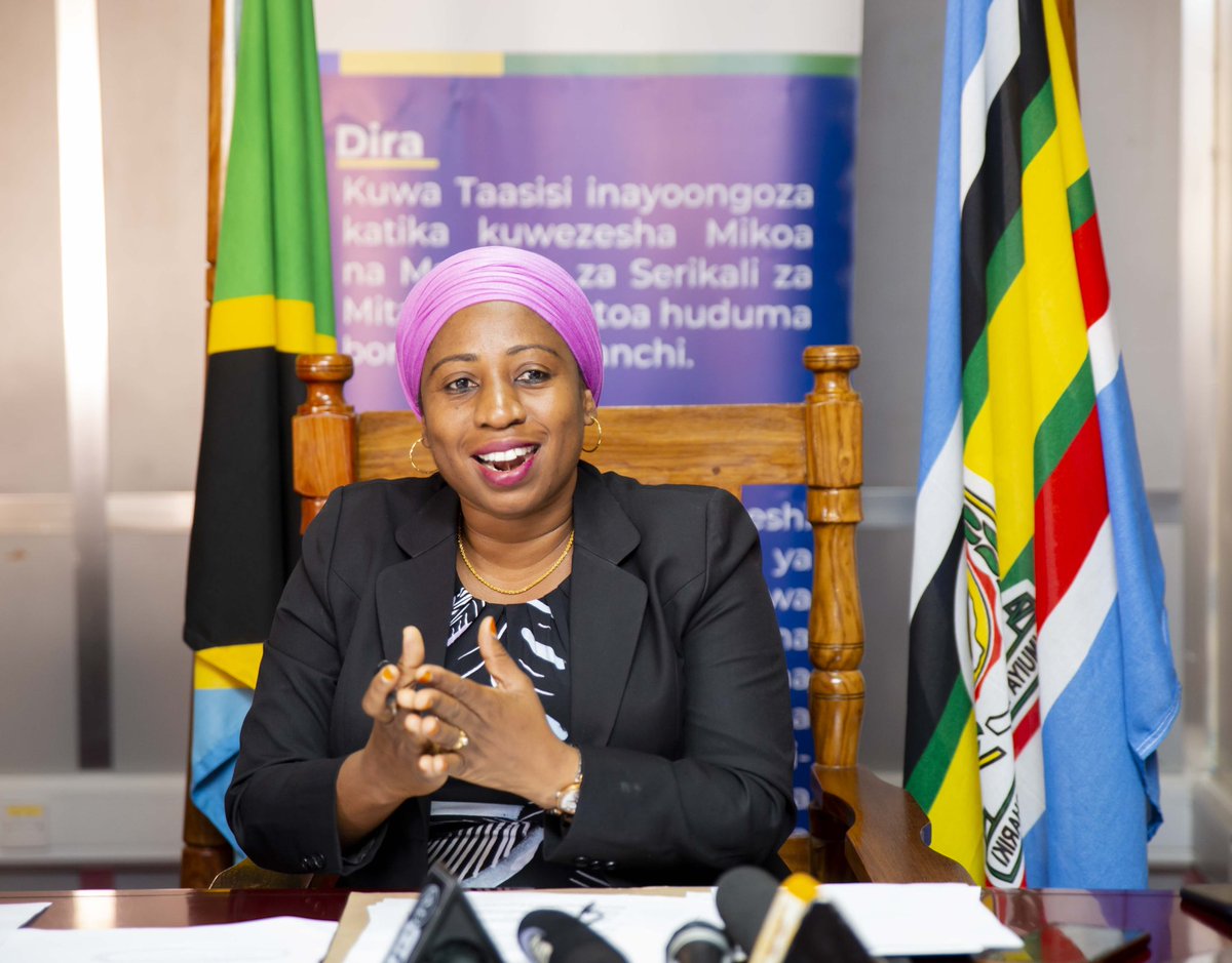 MsumbaNews_'s tweet photo. Waziri @ortamisemitz @ummymwalimu  wakati akizungumza na Sekretariet ya Mkoa ameweka wazi kuwa ktk Halmashauri 8 za Mkoa wa Kigoma,Halmashauri 6 zina hati za mashaka na 2 tu ndizo zilizopata hati za kuridhisha na sababu kubwa ni fedha zinazokusanywa kutokupelekwa benki kwa wakati https://t.co/MaztSOeq2j