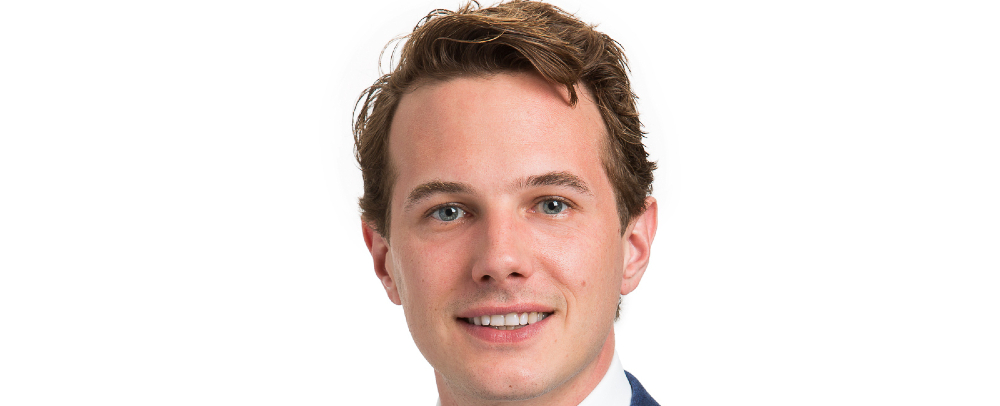 bankensector's tweet photo. Hoeveel #ondernemers en #consumenten konden #banken helpen tijdens #corona? De #CoronaMonitor laat het zien. “Het is managementinformatie in een crisissituatie. Voor banken, overheid en stakeholders”, zegt @geertgladdines https://t.co/uJKruTOMAC 
#TweetvdDag https://t.co/UQ06cCa4P8