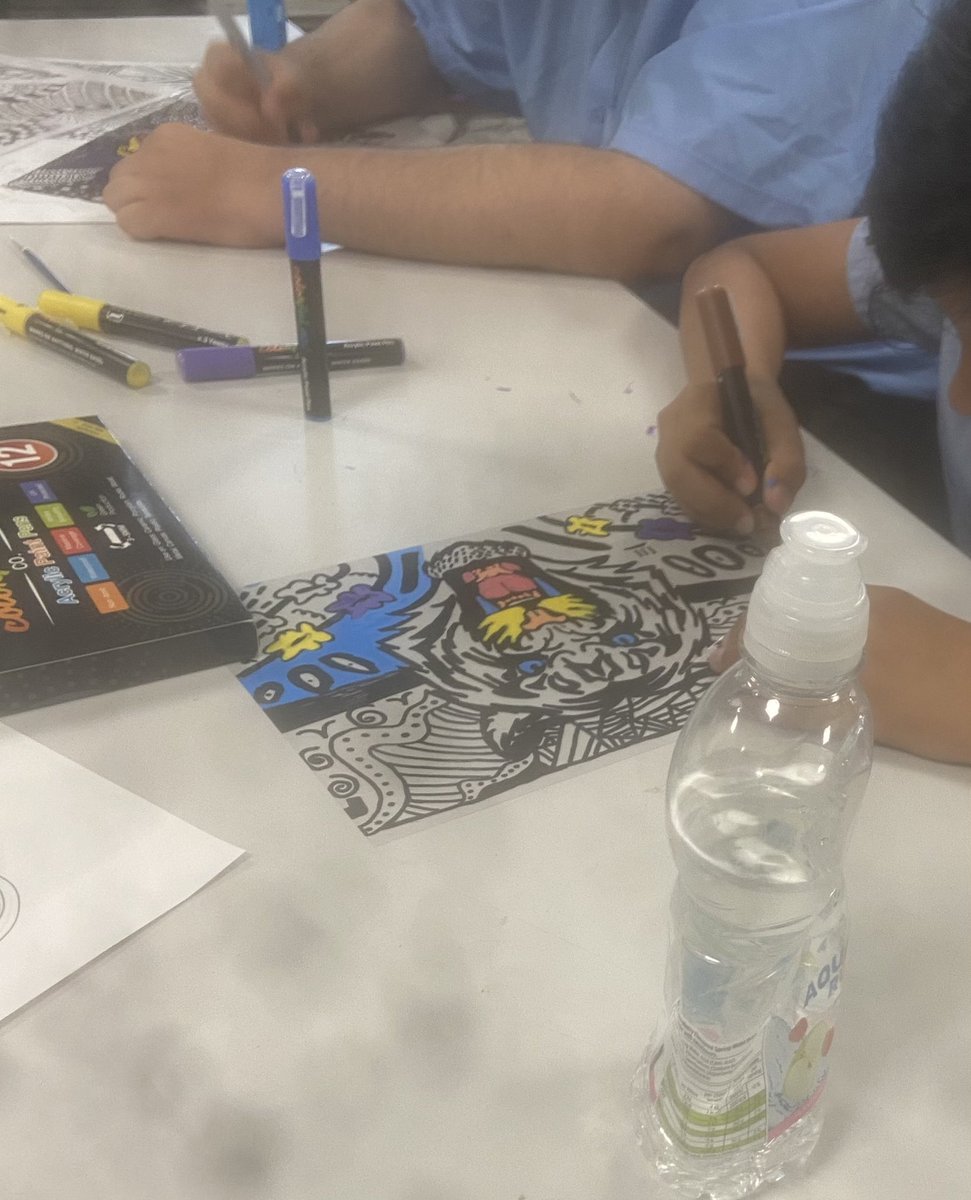 Fantastic to be taking our groups back into their Art rooms today, just in time for #WellbeingWednesday a little bit of painting to help clear the mind! Students showed excellent choice of colour schemes and control of materials 🤩🤩🤩