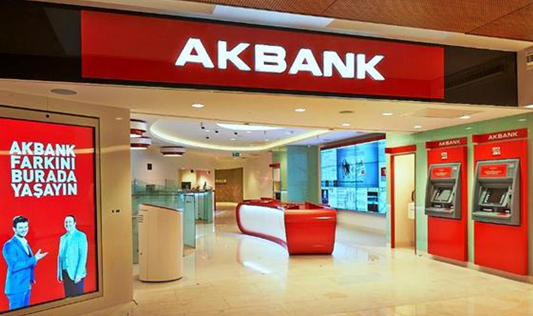AKBANK'TAN YENİ AÇIKLAMA
"Sistemleri kademeli olarak devreye alacağız" bit.ly/2THhIy4