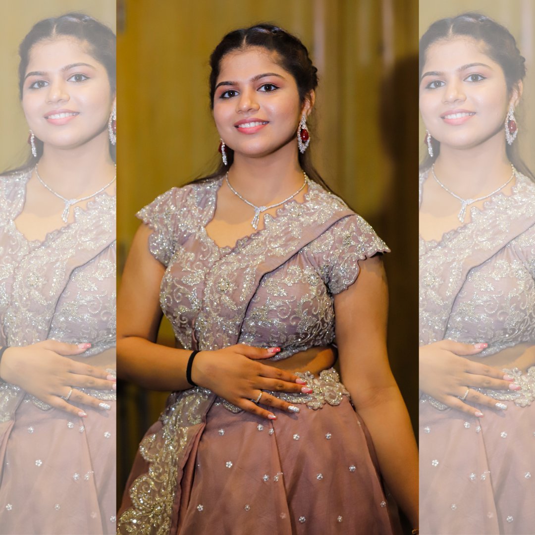 Neeru_Makeup's tweet photo. Enchanting make up looks with gorgeous bride!
Make your wedding day momentous with our Make-up &amp; Pre Bridal Services 💕
by professional makeup artist @makeoverbyneeru

Contact us - 9866122255

#neerumohan #neerumohanmakeup #makeupartist #bridalstories #bridalmakeup https://t.co/MSEbMDBD72