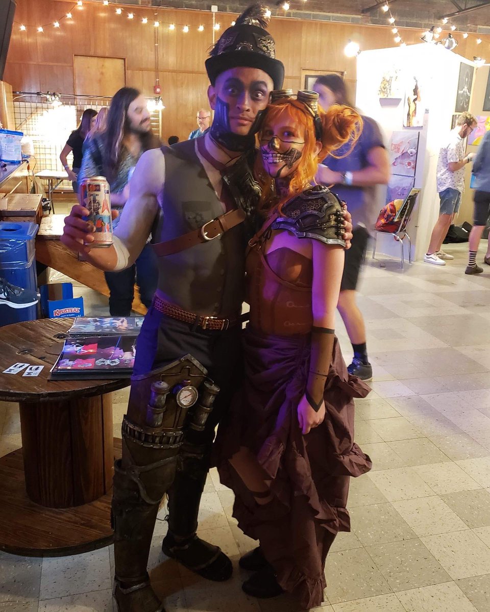 MeganC_Design's tweet photo. And throwback to my second ever @pancakesbooze art show! Absolutely adored working with Sean and Kami last time! Can’t wait to paint next weekend at the Dallas show in Deep Ellum! Come on out!! https://t.co/V8L3BU9m6g