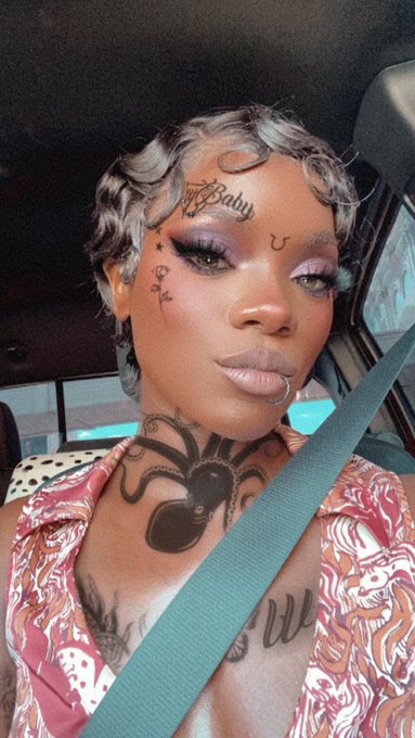 2 pic. Just hear me out. Tattooed Foxy Locksy is cute af right??? ?? IDK if I’ll put a octopus on my