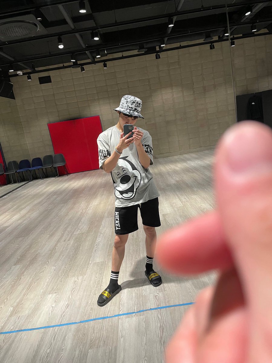 WE_THE_BOYZ tweet picture