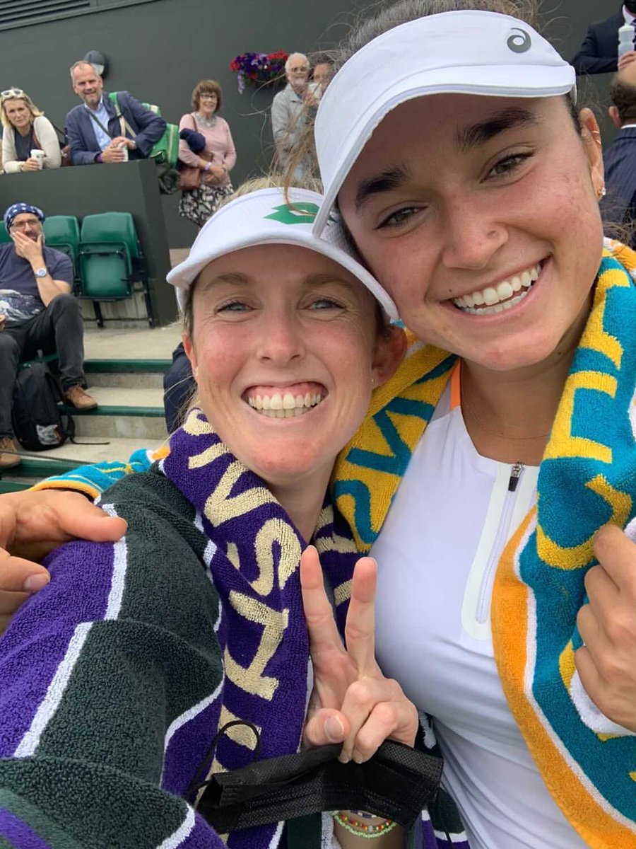 All 😃 from Caroline Dolehide!

She is into the #Wimbledon Ladies' Doubles SF in her Ladies' Doubles debut at <a href="/Wimbledon/">Wimbledon</a>!

Congratulations Caroline! 🎾🍓🌿