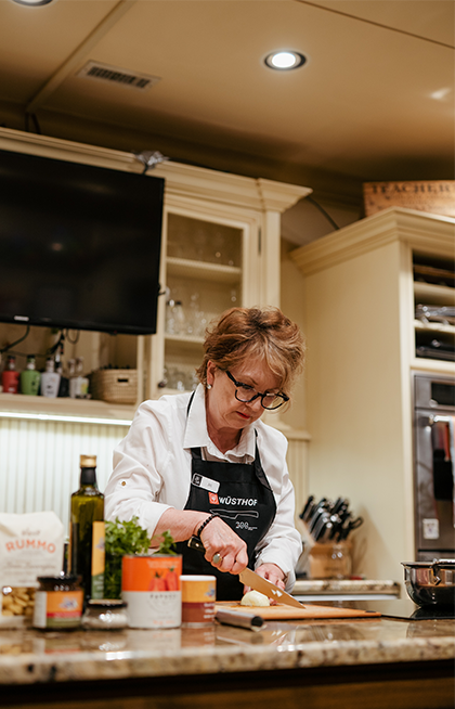 SHOP LOCAL: Built on family tradition, <a href="/jillstable/">Jill Wilcox</a> understands a life long commitment to all things food. Where the kitchen is the heart of the home, Jill's Kitchen is located in the heart of #LdnOnt.

📹 youtu.be/BHgkMyqiIjk