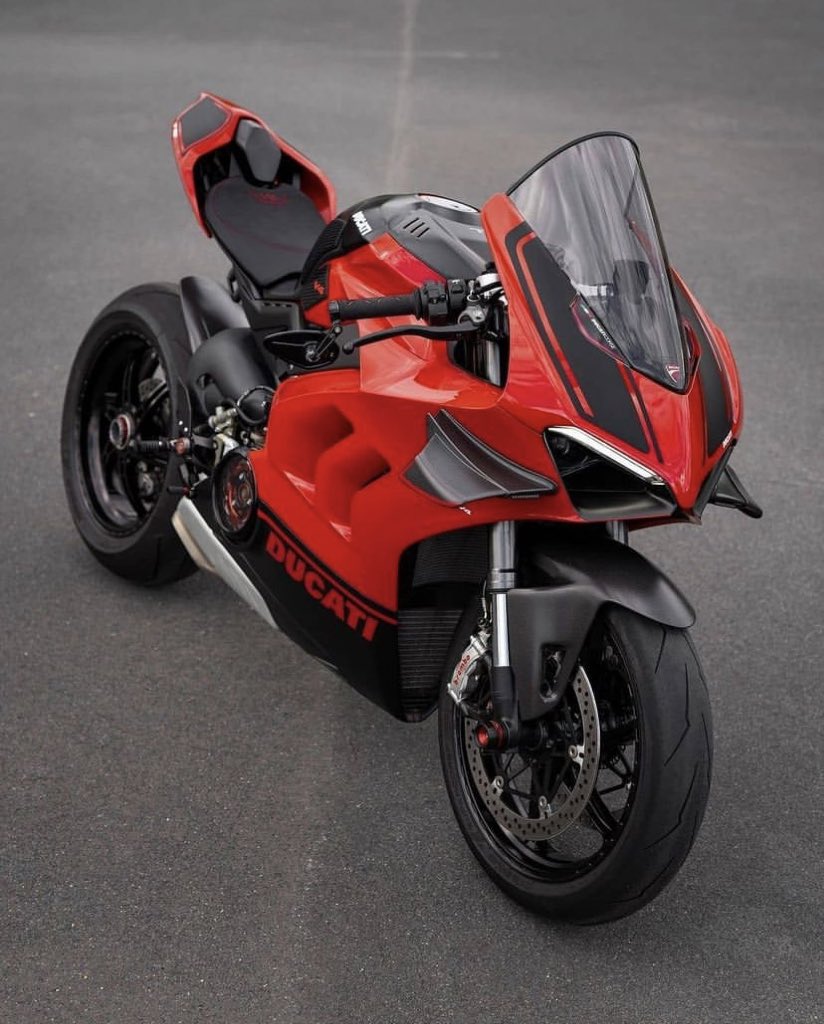 _100MOTO_'s tweet image. DUCATI PANIGALE V4❤️