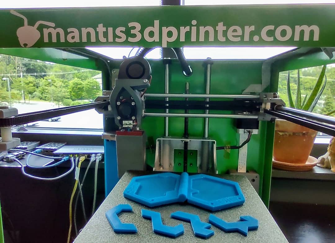 Mantis3DPrinter's tweet photo. Don't let this piece puzzle you.
We printed this puzzle on our Mantis 3D printer. Our team thought this puzzle was hard to solve. Do you think you could beat it? π€
Interested in our Mantis 3D printer? Check out our website!
#3dprinter #mantis3dprinter #easiest3dprinter https://t.co/wnSvJxWKQN