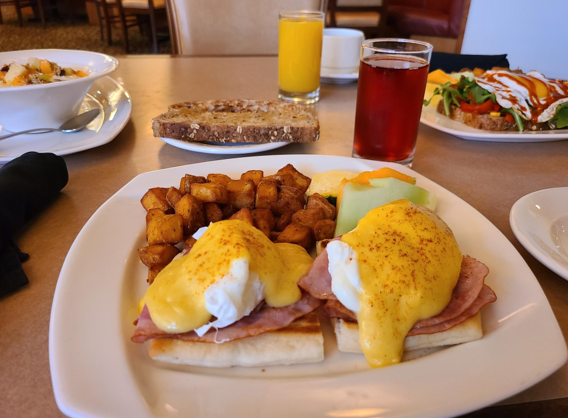 Join us for breakfast, open daily from 6:30AM to 11AM.
#eggs #breakfast #Moncton