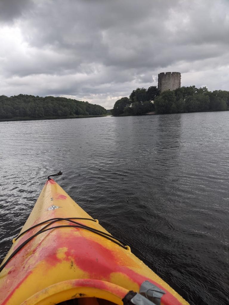 enrightseamus's tweet photo. Not a bad way to spend a Wednesday afternoon @CavanAdventure #ThisIsCavan #RiverAdventure #CanDoCanoe https://t.co/AFWsQm2kvn