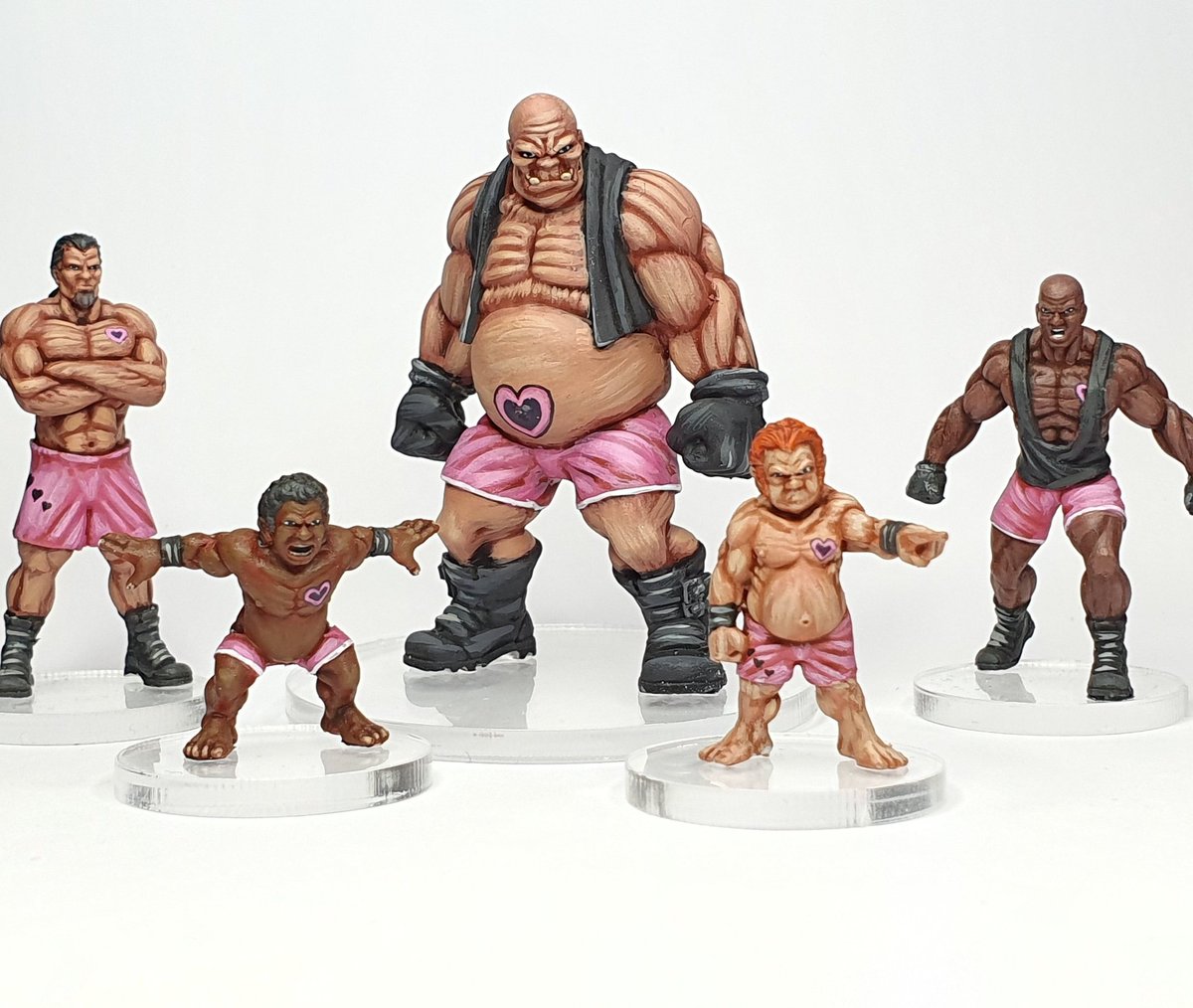 My first #rumbleslam team , the humans .... based them on the old school #WWE team #theheartfoundation , great figures from <a href="/TTCombat/">TTCombat</a> ....looking forward to painting more ! 🙂
#halflings #miniatures #tabletopgames #boardgames #wrestling