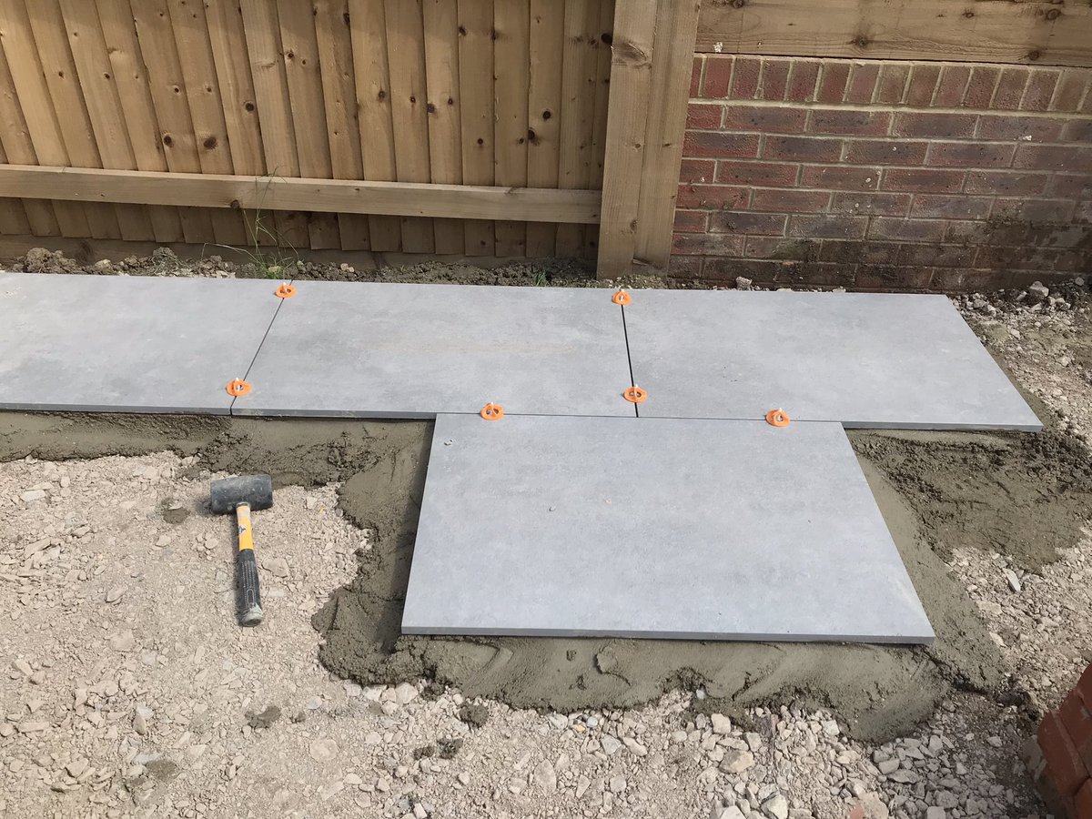 SteeleBolt's tweet photo. Brickwork and porcelain on the go great day ready to watch England bring it home!!!!  #England https://t.co/FejwGRUP5o