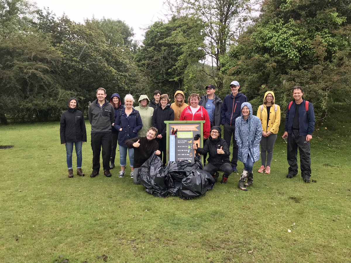 RangerDartmoor's tweet photo. Thanks to the staff from the Ministry of housing, communities and local government for braving the rain and getting involved in a #2minutelitterpick #lovedartmoor https://t.co/HZXOZuIchS