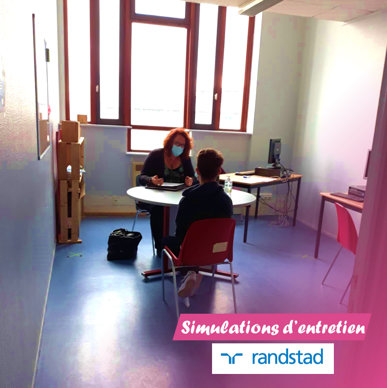 Ce matin sur le site de Lille, Sandrine Demonchy, Responsable Comptes chez <a href="/Randstad/">Randstad</a> a aidé Clément, Jérôme et Julie a préparer leur prochain entretien ! 

Merci à Sandrine pour sa disponibilité et sa bonne humeur ! 😊