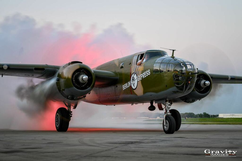 GravityImages's tweet photo. “A Little Rich”
.
@eaa B-25 Berlin Express giving a quick squirt of smoke for the @joelgrimesworkshops / @b29docsfriends Photo Workshop.
.
.
#b25 #b25mitchell #warbird #smoke #nikonz6ii #aviation #sky #avgeek #aviationlovers #aircraft #airplane #plane #f… https://t.co/KtHVTpuHxS https://t.co/2bTOciv1Gh