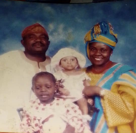 Dimpled_Tee's tweet image. We miss you so much papa 💕