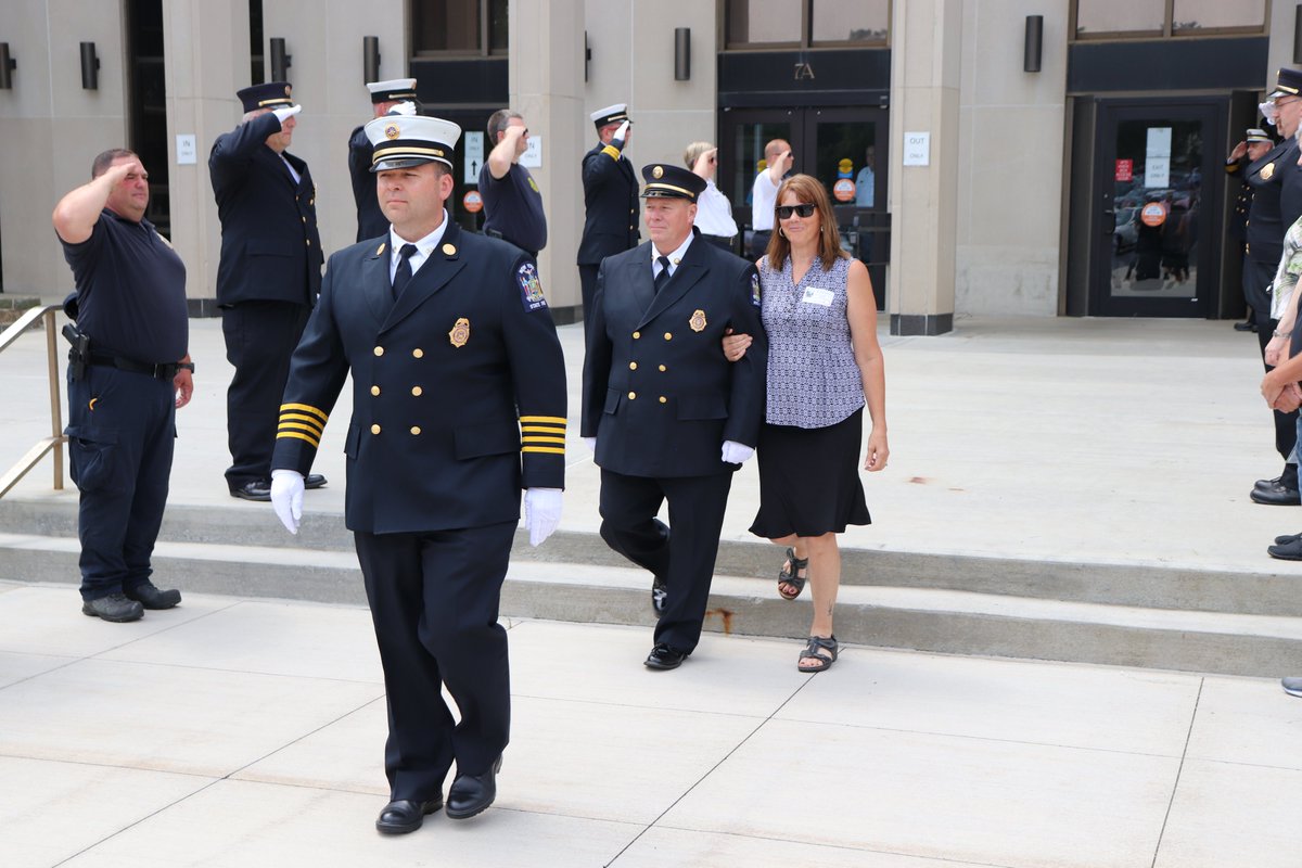 NYSDHSES's tweet image. DHSES held a walk out ceremony today for Fire Protection Specialist John P. McCartney, who retired following nearly 20 years of service to the State Office of Fire Prevention and Control. Thank you for your service John. We wish you all the best in retirement. #fireservice