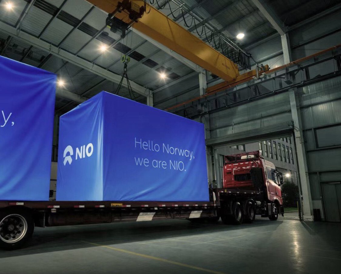 Idontsellnio's tweet photo. #nasdaq green, general situation not really dramatic...#batteryswapstation ready to be installed in #norway ... and #nio is <47usd...be careful dear shareholders...#mafia wants to buy your shares😉 https://t.co/eGk5e2Svrp
