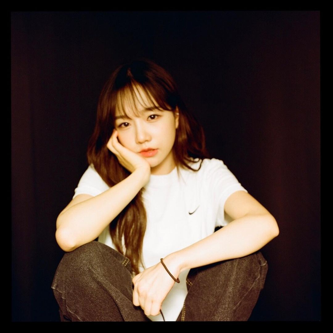 joyuvri's tweet photo. ㅤ
Ketika seorang pemula dalam hal mengambil foto photomatic dan ini adalah hasilnya! Aku rasa ini tidak terlalu buruk bagi seorang pemula, iya kan? Jika aku datang kembali kesini, aku akan menunjukkan fotonya kembali untuk memperlihatkan perkembangan ku dalam mengambil foto.
ㅤ https://t.co/0otcPcAOmJ