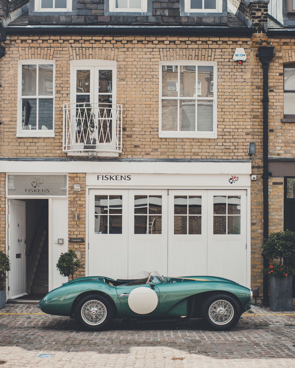 Head to the link in our bio for our Summer 2021 News From the Mews. What a treat it has been to welcome our clients and visitors back to Fiskens' Mews, we are thrilled to have seen so many of you back on the race circuits and Concours lawns as well. 📸 @amyshorephotography