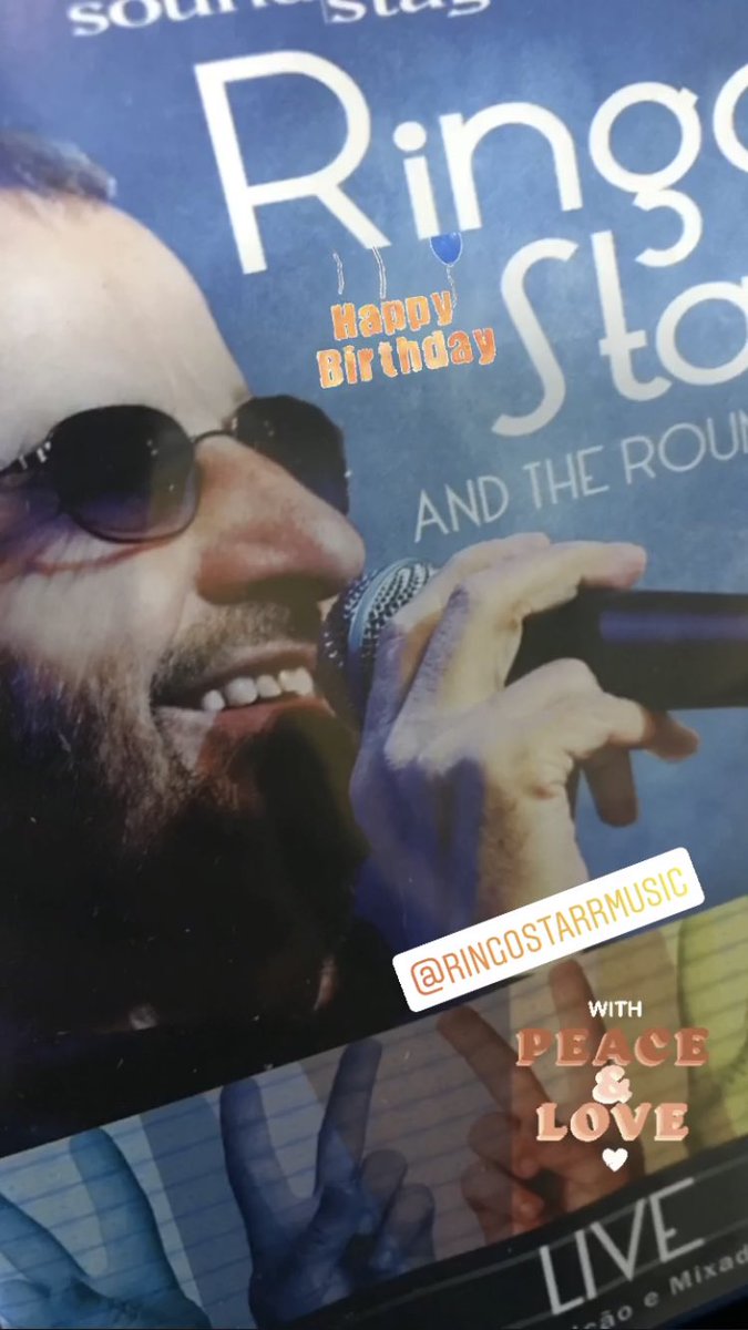 heberthall's tweet photo. Happy birthday @ringostarrmusic Peace and love! #HappyBirthdayRingoStarr #thebeatles #RingoStarr #allstarband #music #Ringo #rock #PeaceAndLove https://t.co/2KZCfPzDy4