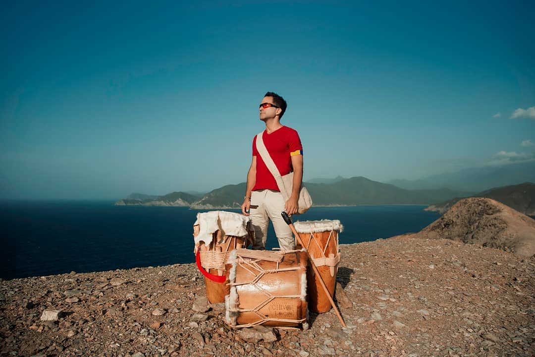 SaycoOficial's tweet photo. Ponte a bailar con “LA PLAYA” de Miguel Escaff https://t.co/zYPcKr3Tr1 a través de @SAYCO #SoySayco @MiguelEscaff https://t.co/evX6zo1buj