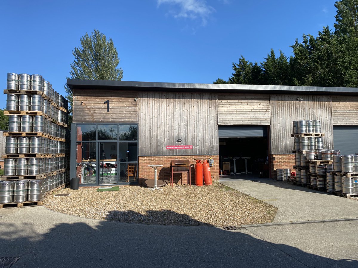 Weather for beer and footie! #footie #cominghome