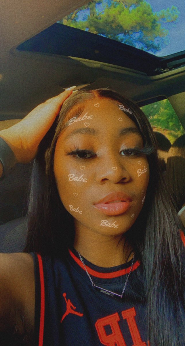 BreeDollazz's tweet photo. #WhosWhoAtPVAMU 
~Bree ✨
~#Pvamu24
~Arkansas/Dallas 🌆
~Early Childhood Education Major
~Ff: I Love Seafood 🦞🦐 https://t.co/Y4gOP81ABz