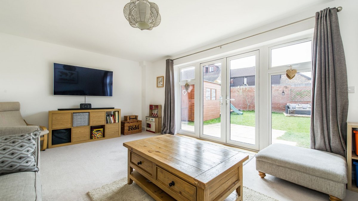 EdenEstateAgent's tweet photo. 4 BEDROOM HOUSE FOR SALE, Godden Drive, East Malling, ME19, Guide price £600,000
https://t.co/qRb3HiqzSQ
For enquiries, please call us on 01732 795162.
#estateagent #estateagency #estateagents #estateagentskent #kent #forsale #forsalekent #eastmalling #me19 https://t.co/nJcP0NWscP