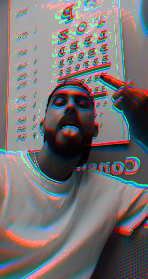 ChrisMikaelson2's tweet photo. SNAPCHAT TIME.
#Snapchat #SnapchatTime #Filtros #Toxic https://t.co/QOx49earLJ
