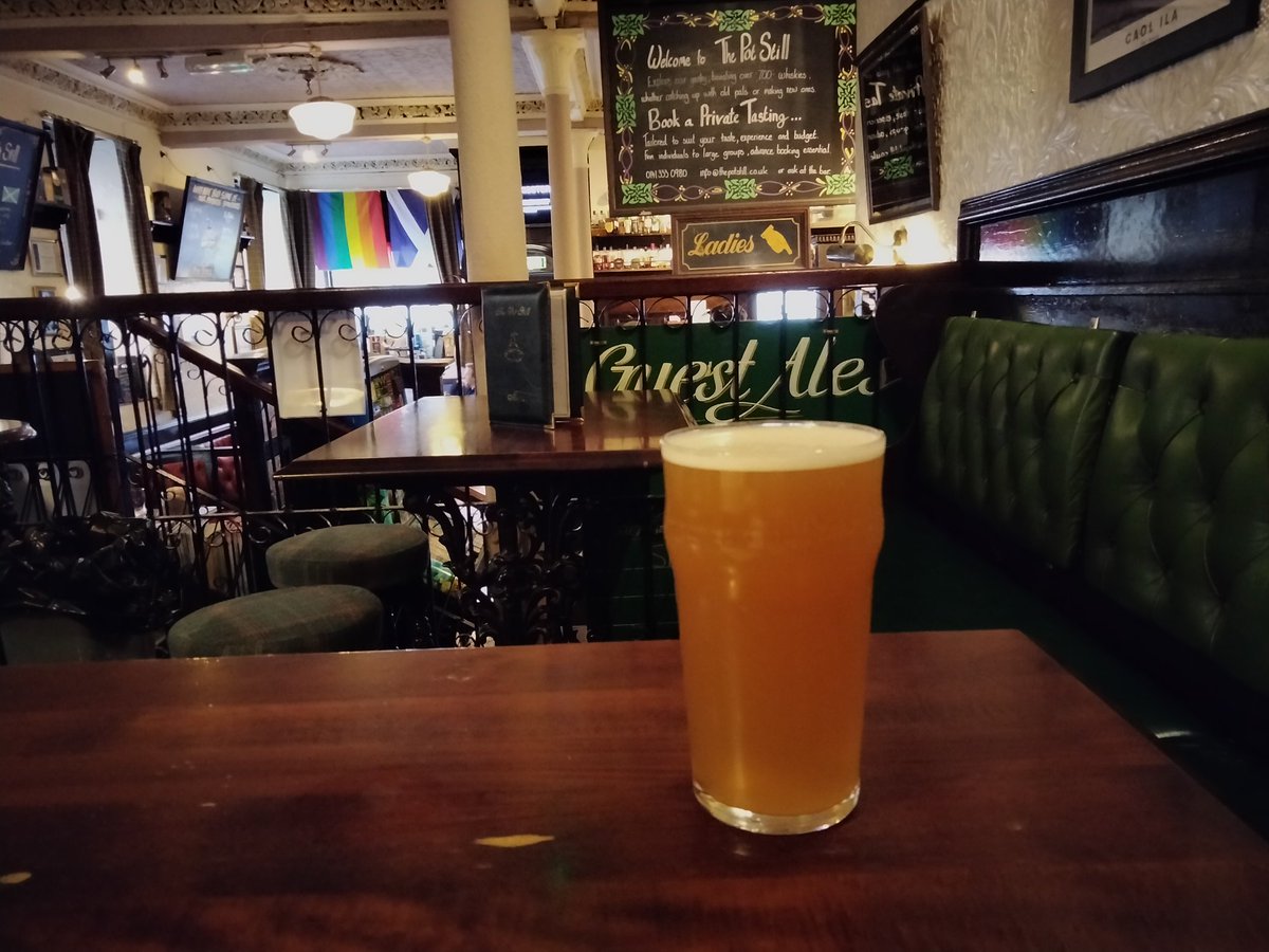 robsterowski's tweet photo. #WednesdayPints @RideBrewingCo @STFermentations @potstillglasgow #caskisback https://t.co/uyB5jh8Bi1