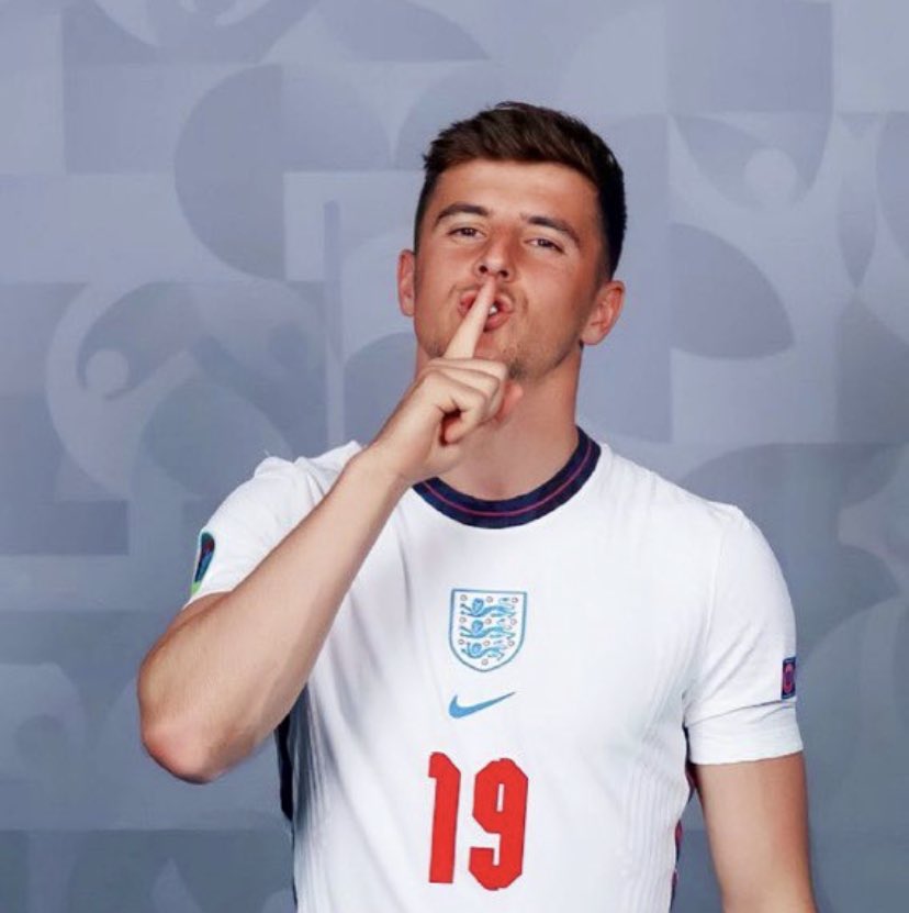 🚨 Mason Mount is the first English Chelsea player to ever play in a semifinal of a major international tournament.

Historic. #EURO2020