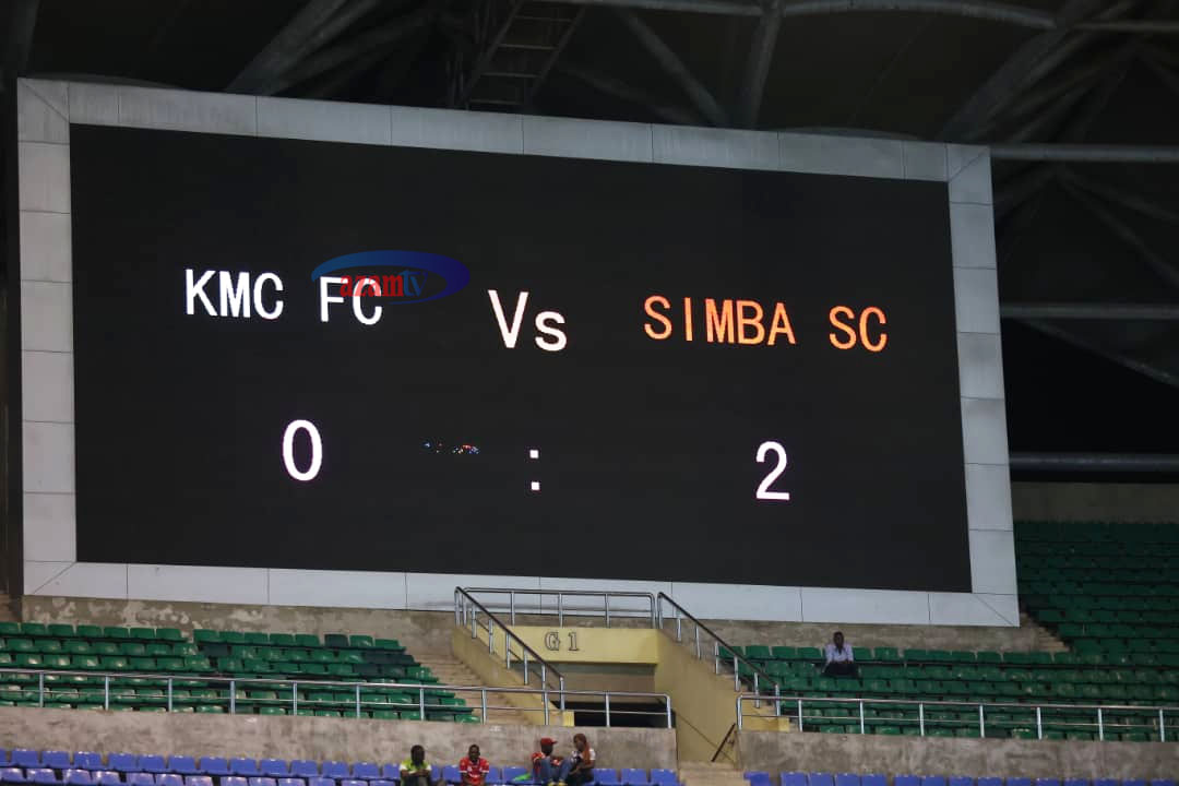 Sokalabongonews's tweet photo. 76’ | VPL 

KMC 0-2 Simba. 
⚽ Chriss Mugalu 2'
⚽ Chriss Mugalu 44'

LIVE #SokalaBongo

#LigiKuuTanzaniaBara #VodacomPremierLeague #VPLUpdates #VPL #KMCVsSimba #KMCFC #SimbaSC #KMCSimba @kmcfc_official @simbasctanzania https://t.co/KyoZu66tJU