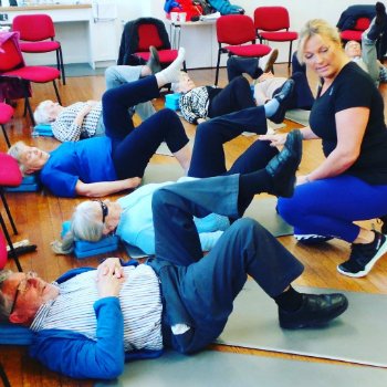 DrEddyClinic's tweet photo. RT @icareimove: You fall...What's Next? Bob's story.
https://t.co/myf9ufT9oe #olderadults
#movemore
#movementiseverything
#fallsprevention
#seniorsexercise
#midlife
#weareallgettingolder
#fitnessjourney
#functionalmedicine
#mentalwellbeingmatters
#stand… https://t.co/3OWuUfOlUj