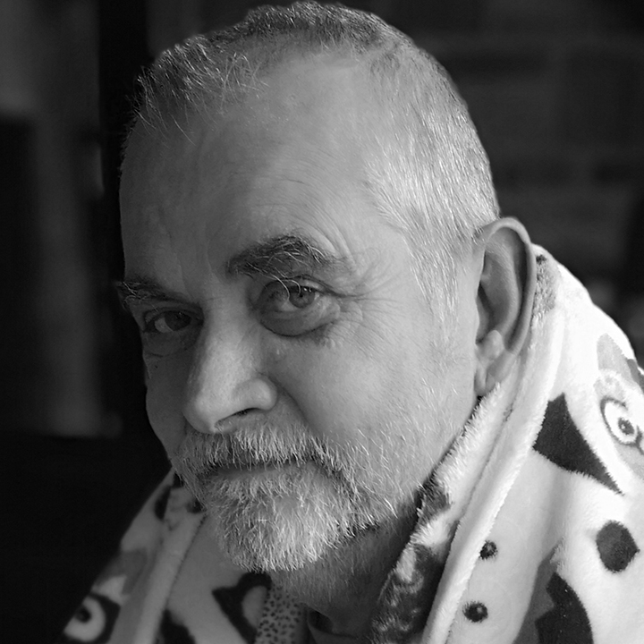 [À la mémoire de Michel Gosselin | 1955-2021] 
C’est avec une profonde tristesse que nous avons appris le décès de l’artiste Michel Gosselin, qui fut directeur du programme Création et production de 2000 à 2010. Nous aimerions offrir nos plus sincères condoléances à sa famille.