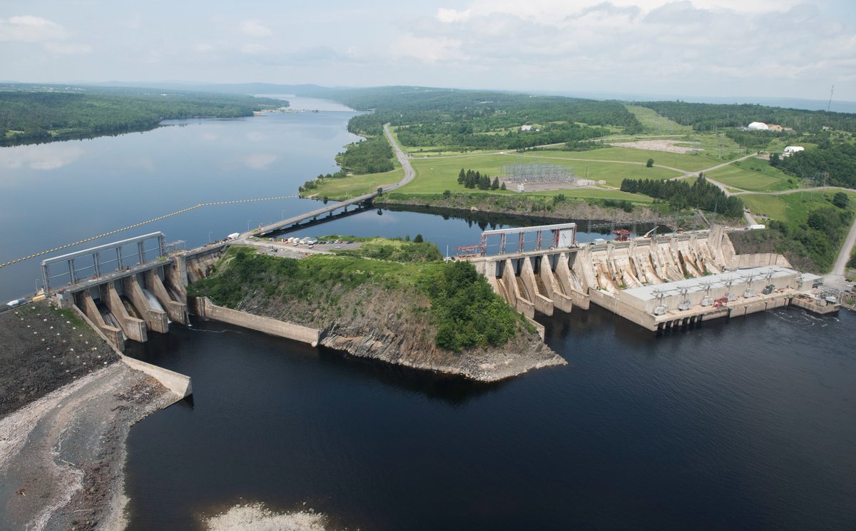 NB_Power's tweet photo. We would like to advise boaters and property owners on the Mactaquac headpond that the water level may be lowered by approximately 2 feet in the coming days as we prepare for a significant rain event that is being forecasted for Friday or Saturday. https://t.co/MpDgH9hybI