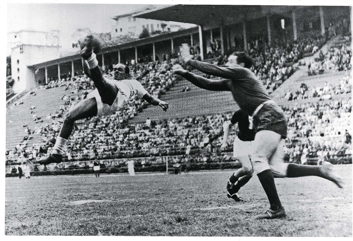 Ludopédio Educa - Uma História do Futebol de Mulheres no Brasil