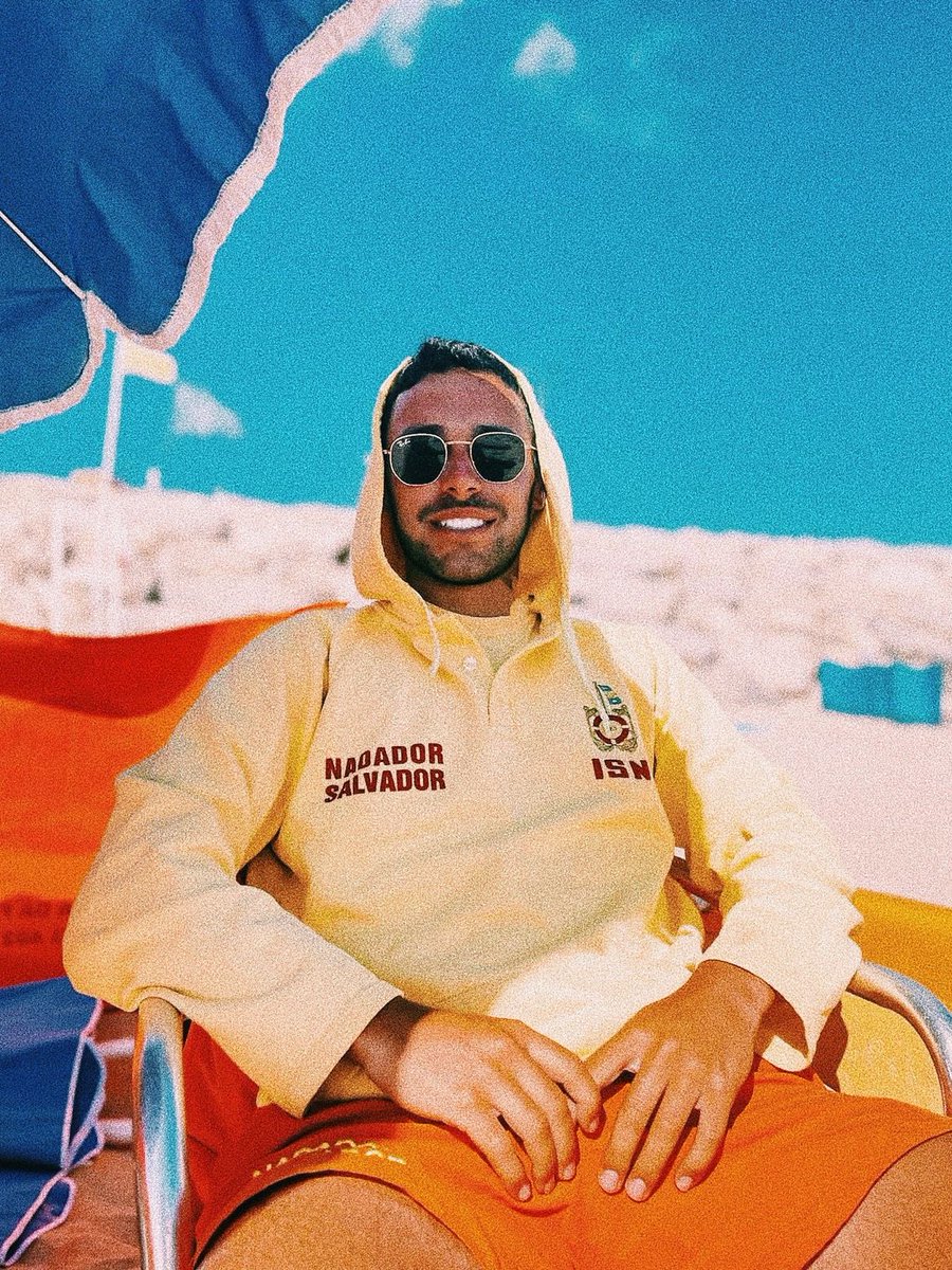 xuxadeusbaco's tweet photo. Mamacita 💙😵‍💫🏖 https://t.co/Je4Ss9ZPmG