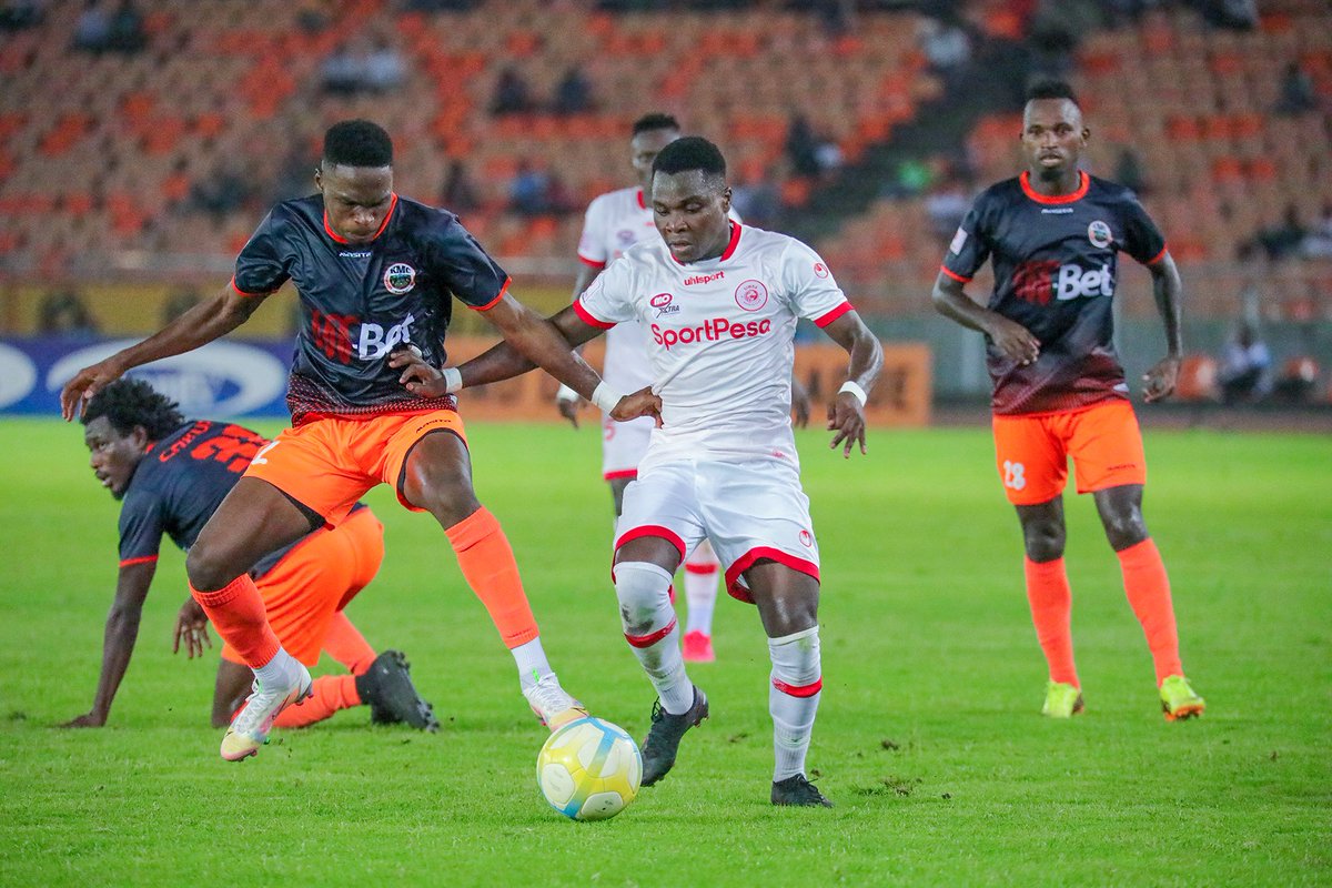 Sokalabongonews's tweet photo. FT’ | #VPL 

KMC 0-2 Simba SC. 
⚽ Chriss Mugalu 2'
⚽ Chriss Mugalu 44'

LIVE #SokalaBongo

#LigiKuuTanzaniaBara #VodacomPremierLeague #VPLUpdates #VPL #KMCVsSimba #KMCFC #SimbaSC #KMCSimba  @simbasctanzania https://t.co/mwdnhsAHx6