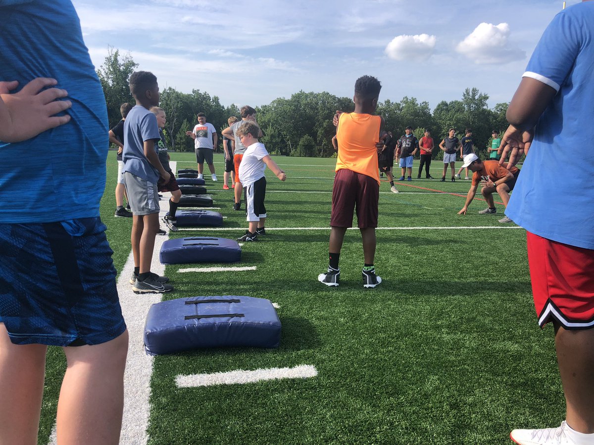 What a great night last night working with our <a href="/Lanier_AA/">Lanier Athletic Association</a> kids! Bright future ahead for Sugar Hill and the Longhorns! We Love Our Boys! <a href="/CoachWillyMath/">Coach Willingham</a>