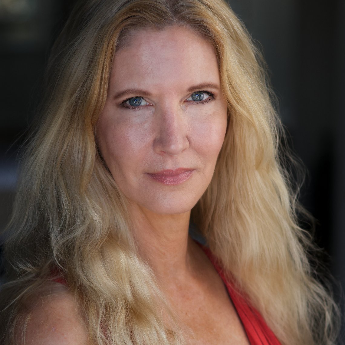 New headshot.  Trying to show my wrinkles!  #wrinkles #actorlife #olderwomen