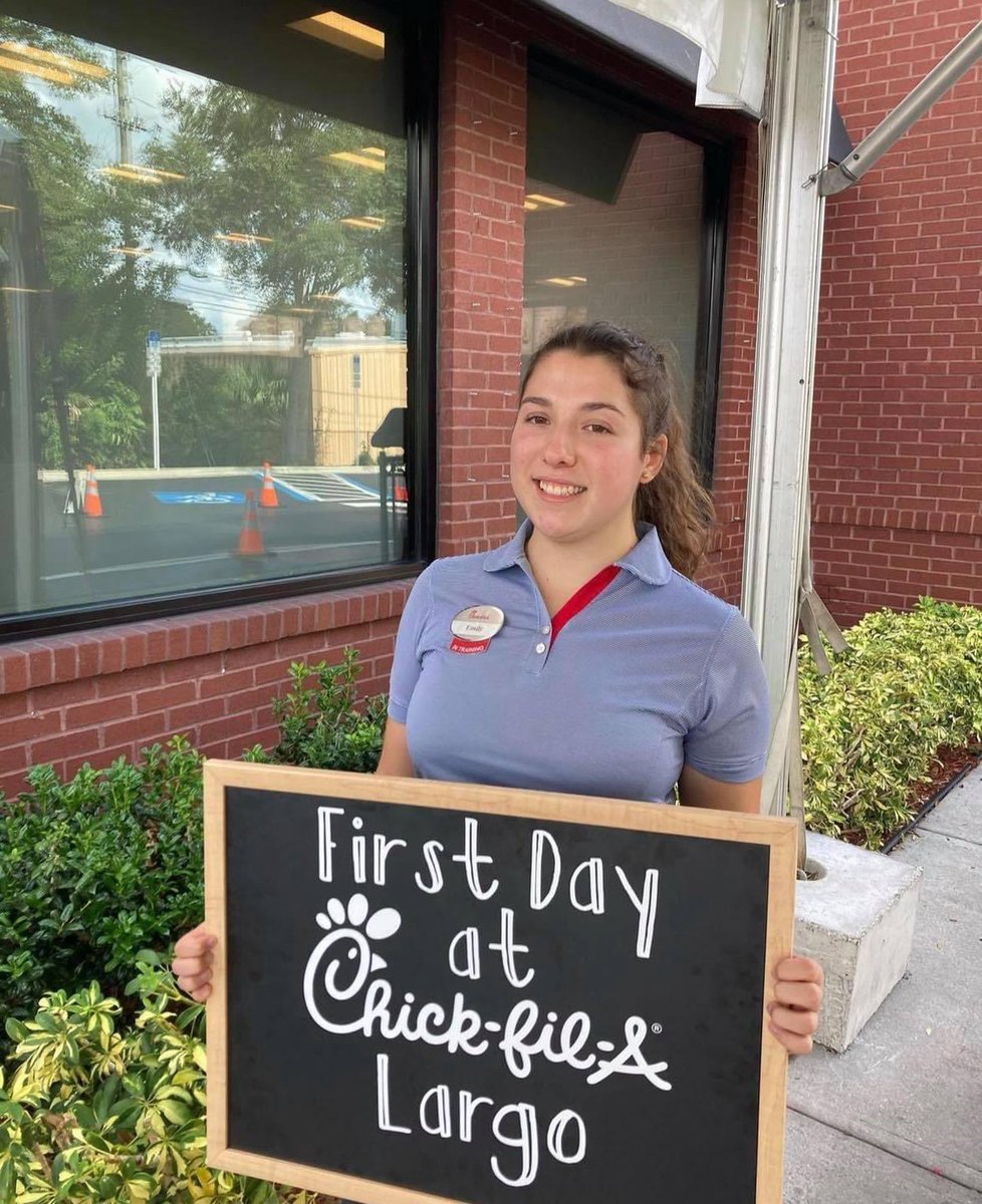 Chick-fil-A Largo tweet media