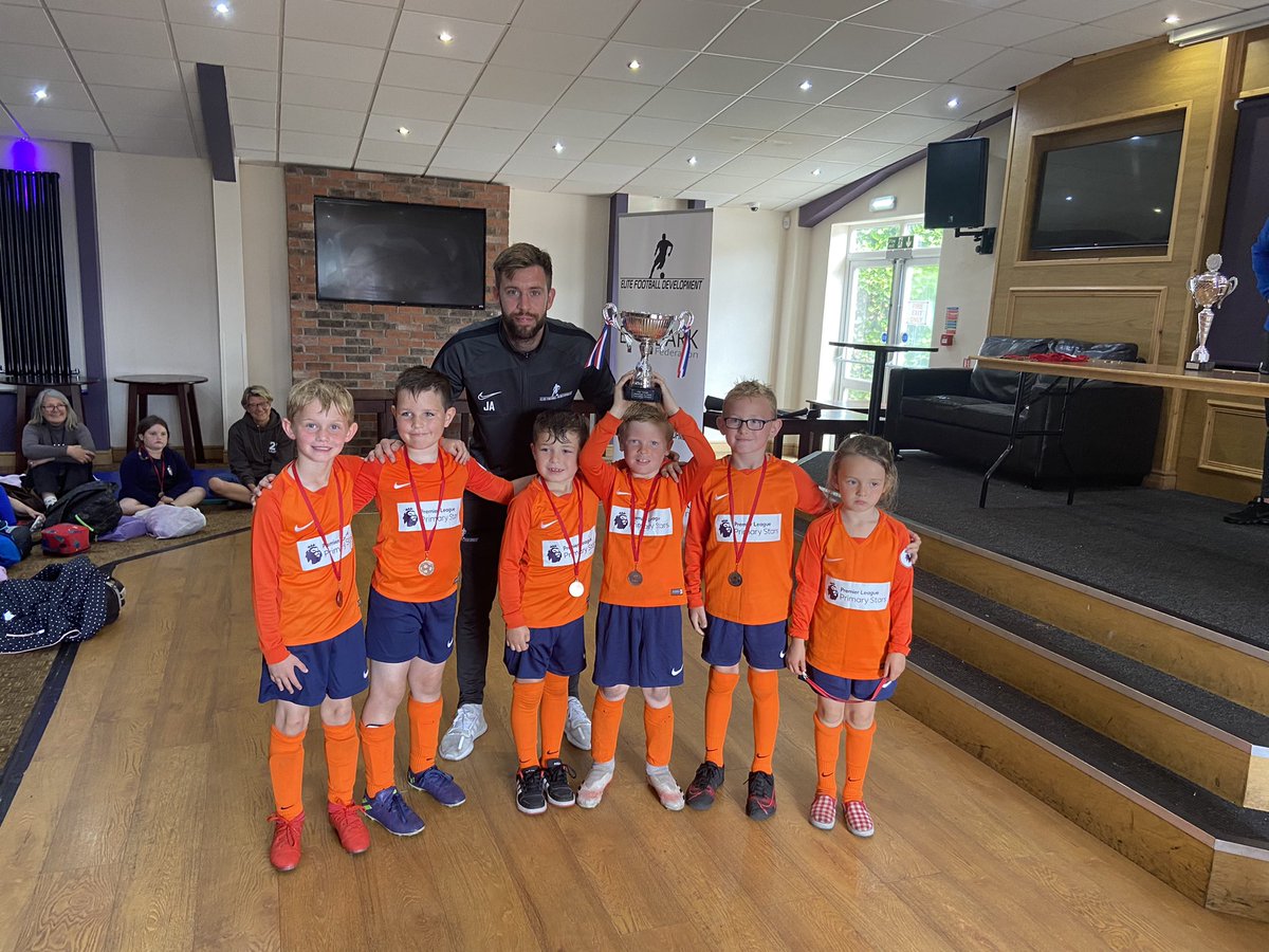 CrawfordMatt77's tweet photo. What an amazing day for our children at the @embarkfed football tournament which was kindly sponsored and organised by the fabulous @EliteFootballD1 it was such an incredible day and the skill and teamwork on display was simply wonderful! #family #integrity #teamwork #success https://t.co/fKtMPSSKHh