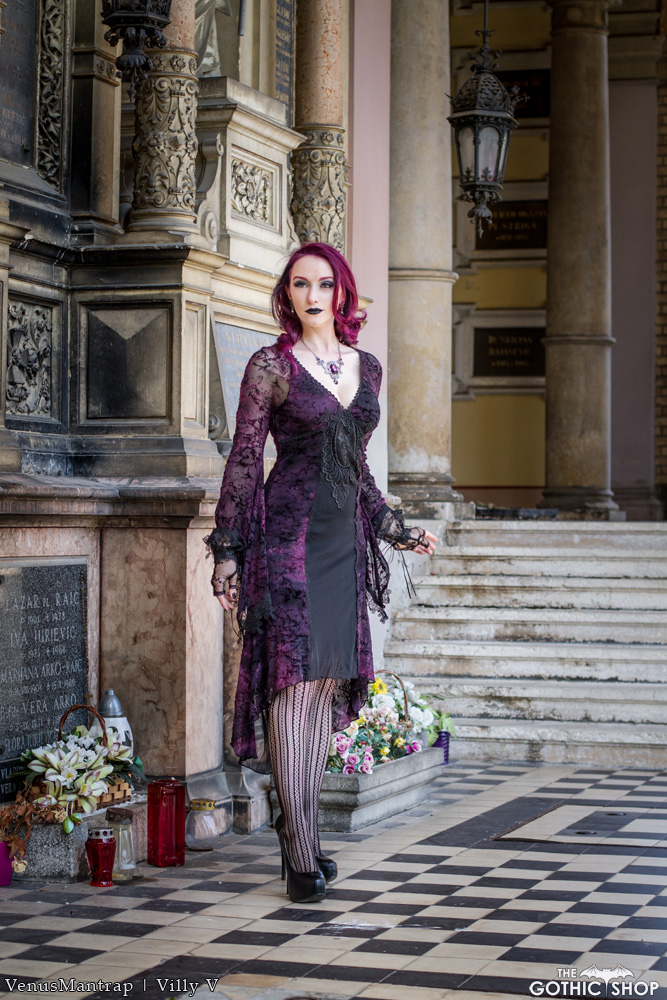 thegothicshop's tweet photo. Model: @Venus_Mantrap
Photographer: Miss Nephthys #villyv
Opium Dress: https://t.co/n913hmWZod https://t.co/uVcUdOJEQM