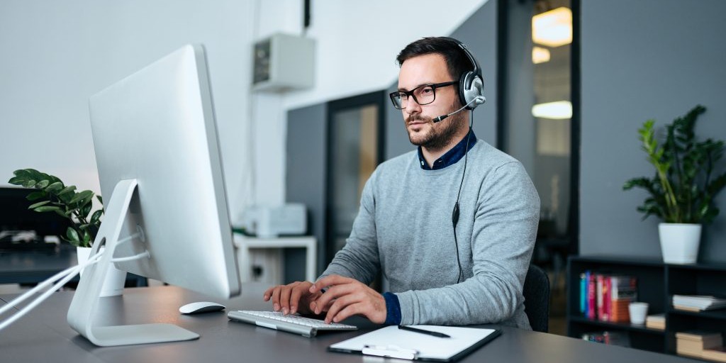 Time to outsource your businesses #IT?
Technology is growing more complicated and specialized as IT services continue to evolve with the latest technological breakthroughs. Read about the advantages of using #outsourcedIT for your business, ow.ly/prAw50Fr6BB