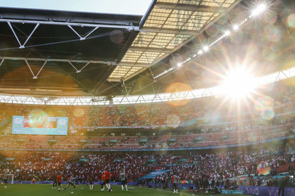 England's tweet image. 😍