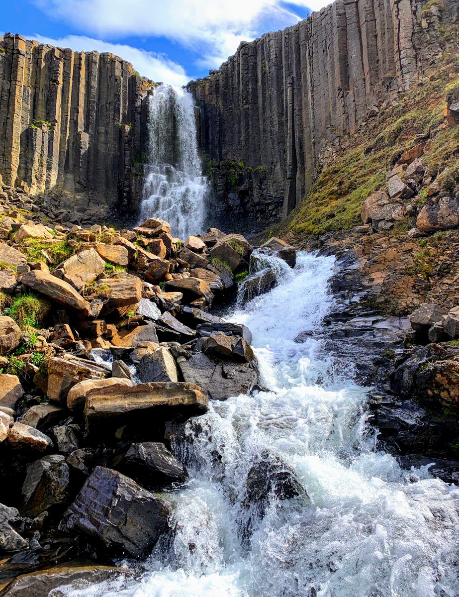 theicetrust's tweet photo. Almost 80% of Iceland is uninhabited.

Much of that terrain consists of highlands, mountain peaks and fjords.

#waterfalls #NaturePhotography #wilderness https://t.co/U9JEjxCe4B