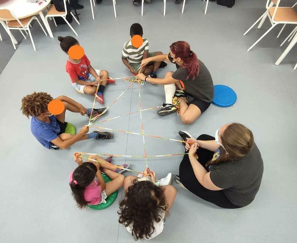 PatronatObrer's tweet photo. Aquesta setmana hem començat "Llibres i aventures", una activitat per infants de primària organitzada amb i en la Biblioteca Infantil de #NouLlevant.

Aquesta actuació neix del conveni singular d'intervenció comunitària de la nostra Fundació amb @ajuntpalma 👏👏👏👏

#somllevant https://t.co/Pk1MU8gJpw
